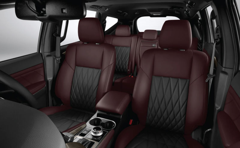 interior all new pajero my24